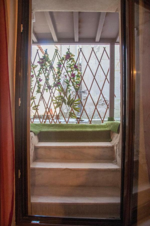 Historic Luxury House In The Heart Of Meteora Kalambaka Exterior foto